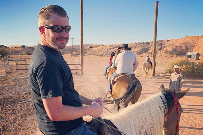 Las Vegas Horseback Ride with Meal - The 1.5-hour ride through desert country