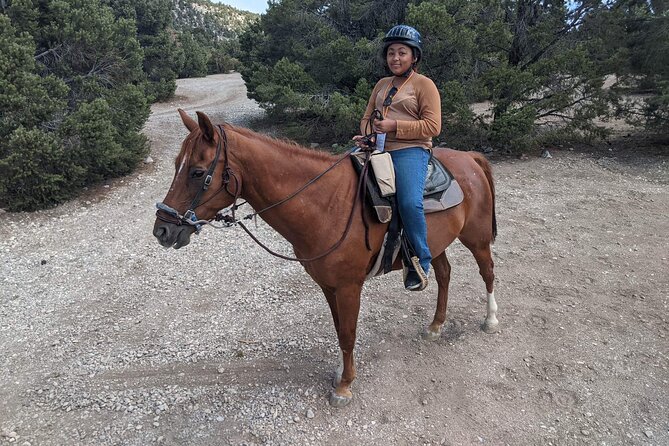 Las Vegas Horseback Riding Adventure - Guides who make the ride work