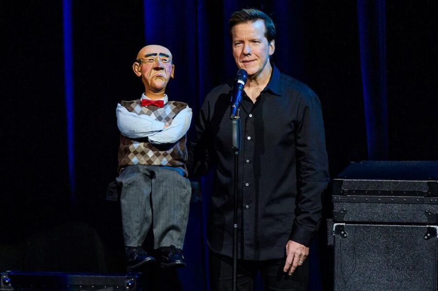Las Vegas: Jeff Dunham - Artificial Intelligence - What Jeff Dunham’s Las Vegas show is really about