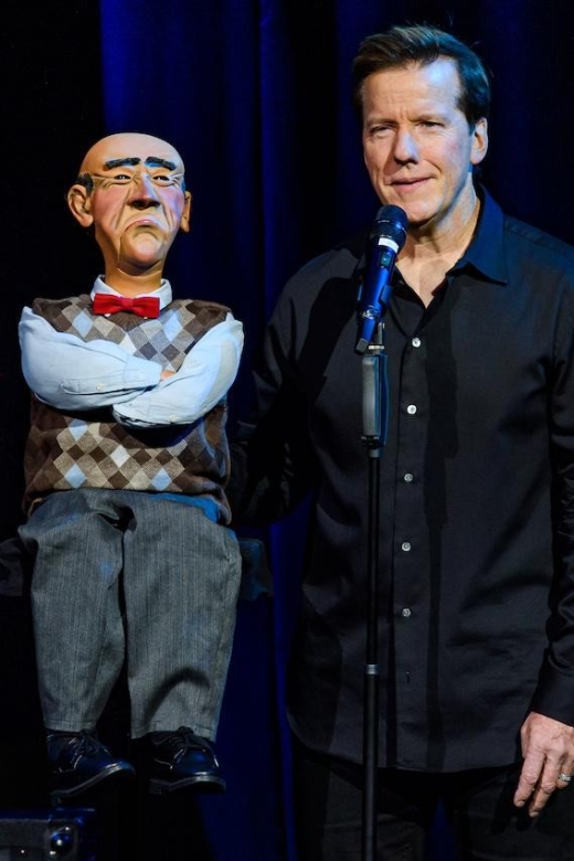 Las Vegas: Jeff Dunham - Artificial Intelligence - Who should book this show