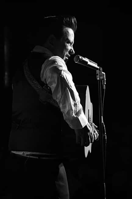 Las Vegas: Johnny Cash Tribute Show - Key points about the Johnny Cash tribute show
