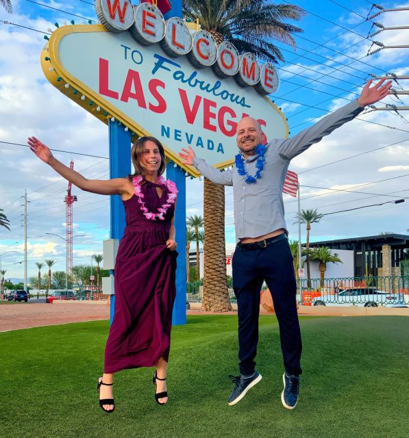 Las Vegas: Las Vegas Sign + 7 Magic Mountains + Photoshoot - Who will enjoy this photo tour most?