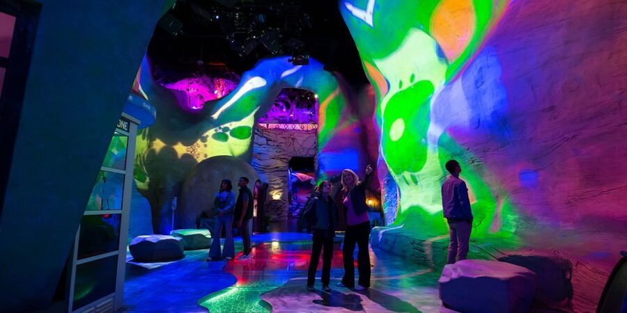 Las Vegas: Meow Wolf Omega Mart Ticket - What kind of story should you expect?