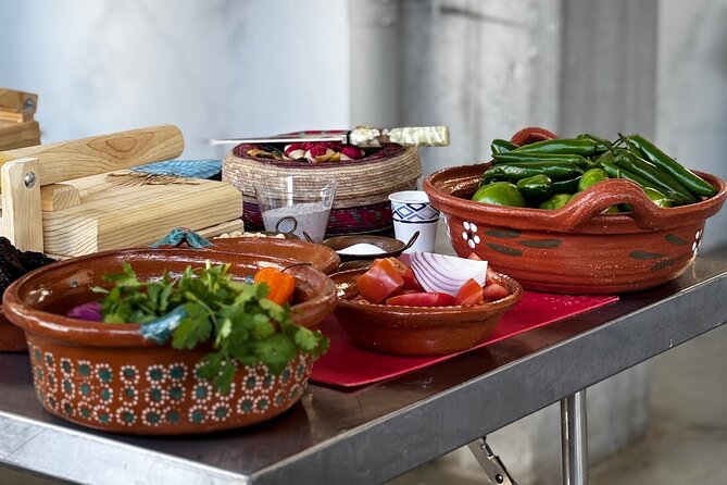 Las Vegas Mexican Salsa Cooking Experience with Celebrity Chef - Practical details at 818 E Flamingo Road