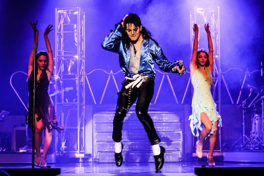 Las Vegas: MJ Live Show Tickets - Michael Jackson hits take center stage