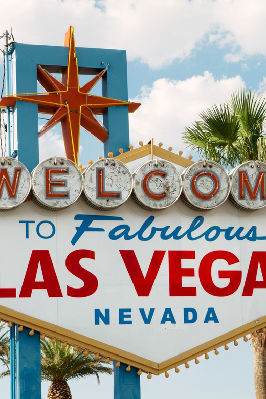 Las Vegas: Mobsters, Casinos, and Speakeasy Bar Crawl - Starting outside the Plaza Hotel and Casino