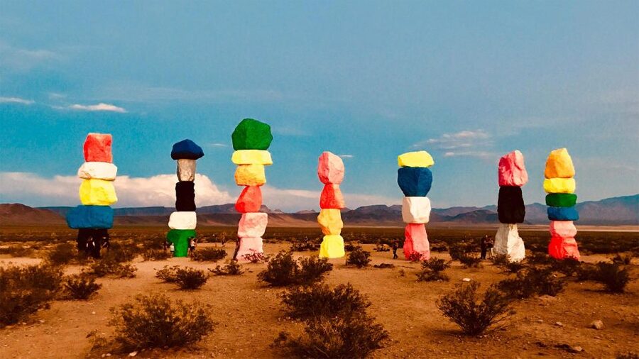 Las Vegas: Mojave Desert, 7 Magic Mountains, Vegas Sign Tour - Is $49 per person a good deal?