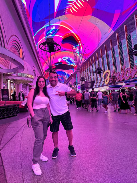 Las Vegas: Night City Tour with Hotel Pickup - Fremont Street: one hour in old Las Vegas