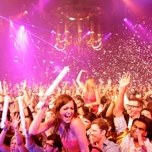 Las Vegas: Nightclub and Bar Crawl with Party Bus and Drinks - Stop one sets the pace for the evening