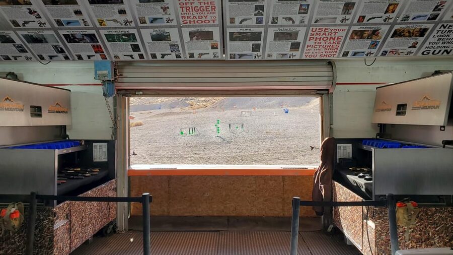 Las Vegas: Outdoor Shooting Experience - What happens when you reach the firing line