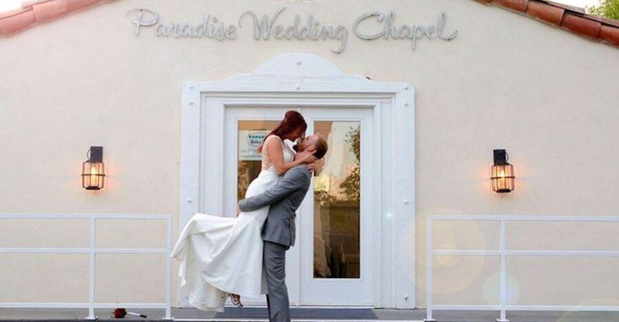 Las Vegas: Paradise Wedding Chapel Quickie Sign & Go Wedding - The Cost: $227 Before Optional Extras