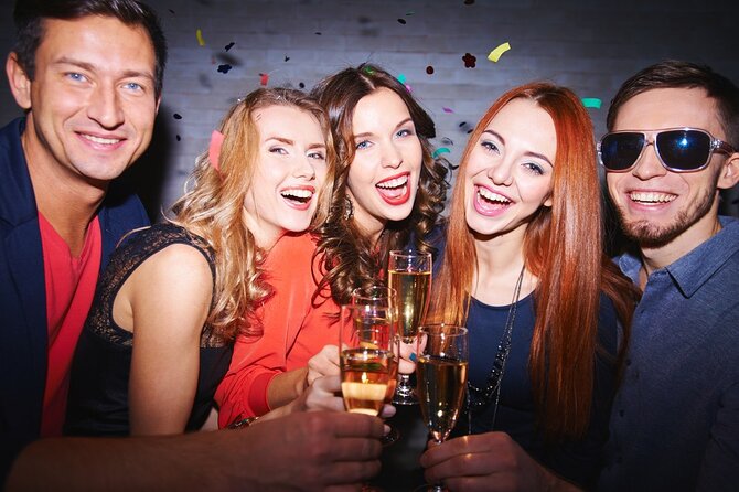 Las Vegas Party Bus Club Crawl - Tao Nightclub brings the big-room energy