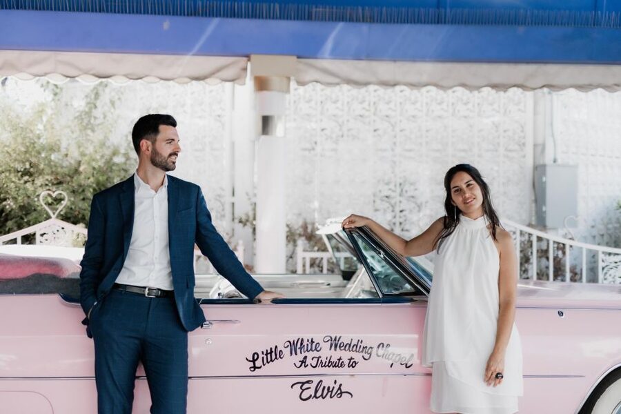 Las Vegas: Personal Travel & Vacation Photographer - Why a Private Photo Session Works in Las Vegas