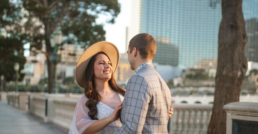Las Vegas: Personal Travel & Vacation Photographer - What the High Rating Tells You, and What It Does Not