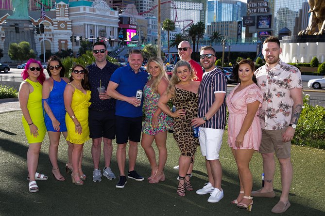 Las Vegas Photo Tour by Luxurious Vehicle - What you actually receive after the shoot