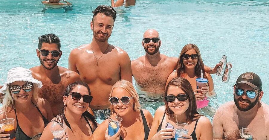 Las Vegas: Pool Crawl with Free Drinks on the Party Bus - Dress code, bags, and entry rules