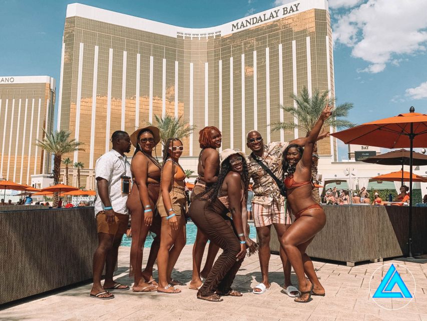 Las Vegas: Pool Crawl with Free Drinks on the Party Bus - The first Strip stop: check-in, drinks, and party games
