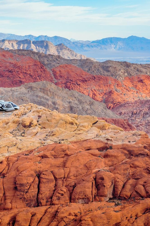 Las Vegas: Red Rock Canyon and Vegas Strip Helicopter Tour - From casino towers to red desert cliffs