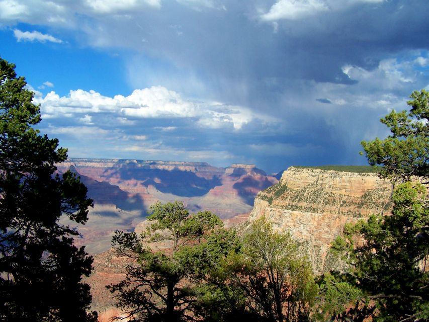 Las Vegas: Small-Group Grand Canyon South Rim Sunset Tour - What the small van is really like
