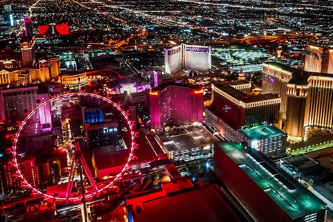 Las Vegas Strip Highlights by Helicopter at Night - The Eco-Star helicopter and what the flight feels like