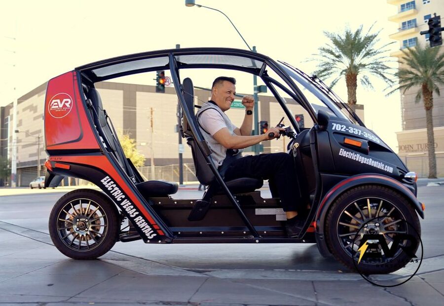 Las Vegas Strip Self-Drive Tour - Who will enjoy this most
