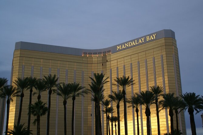 Las Vegas Strip Self-Guided Walking Audio Tour - Flamingo and Harrah’s reveal the older Strip