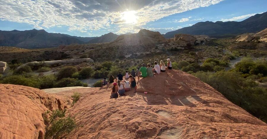Las Vegas: Sunset Hike and Photography Tour Near Red Rock - Leaving the Strip for the Mojave Desert