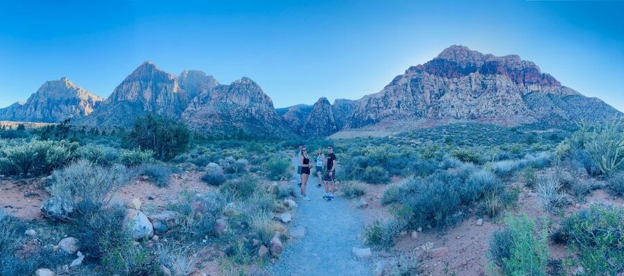 Las Vegas: Sunset Hike and Photography Tour Near Red Rock - Blue Diamond Road puts Red Rock in view