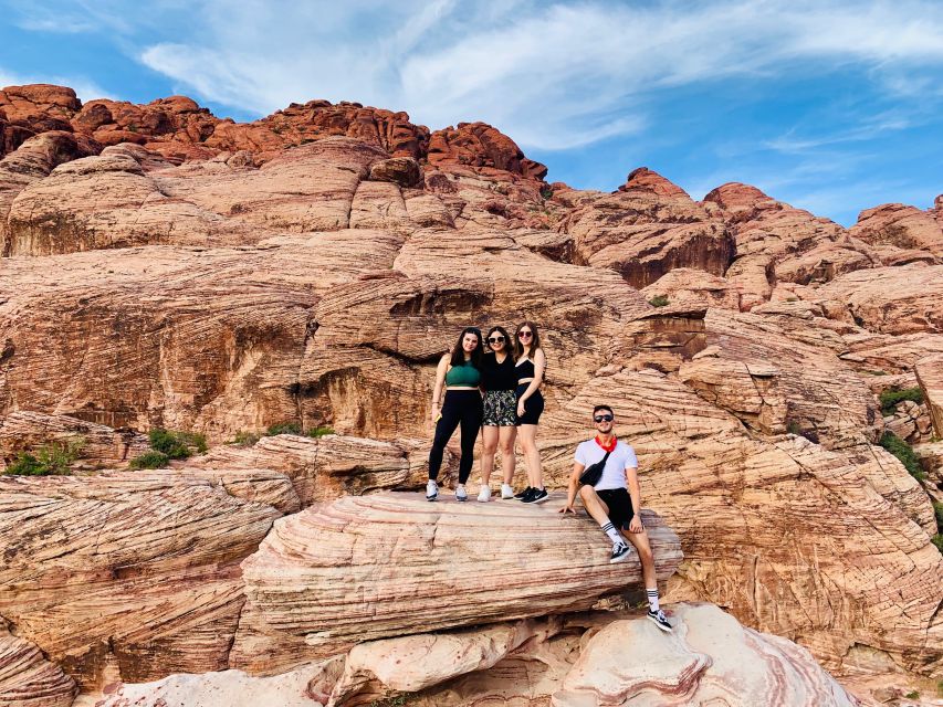 Las Vegas: Sunset Hike and Photography Tour Near Red Rock - Sunset rewards the slow finish