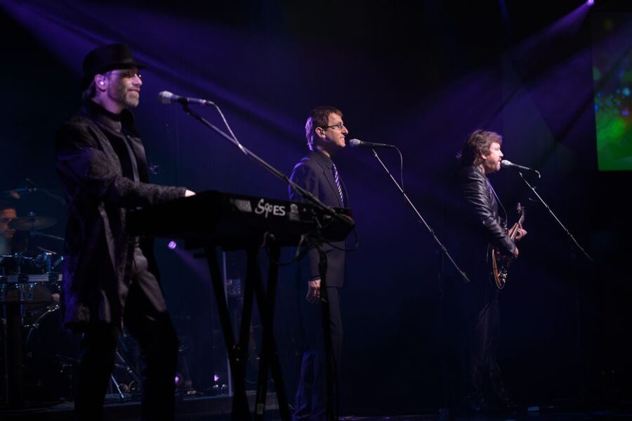 Las Vegas: The Australian Bee Gees at Excalibur Hotel - A practical look at the evening