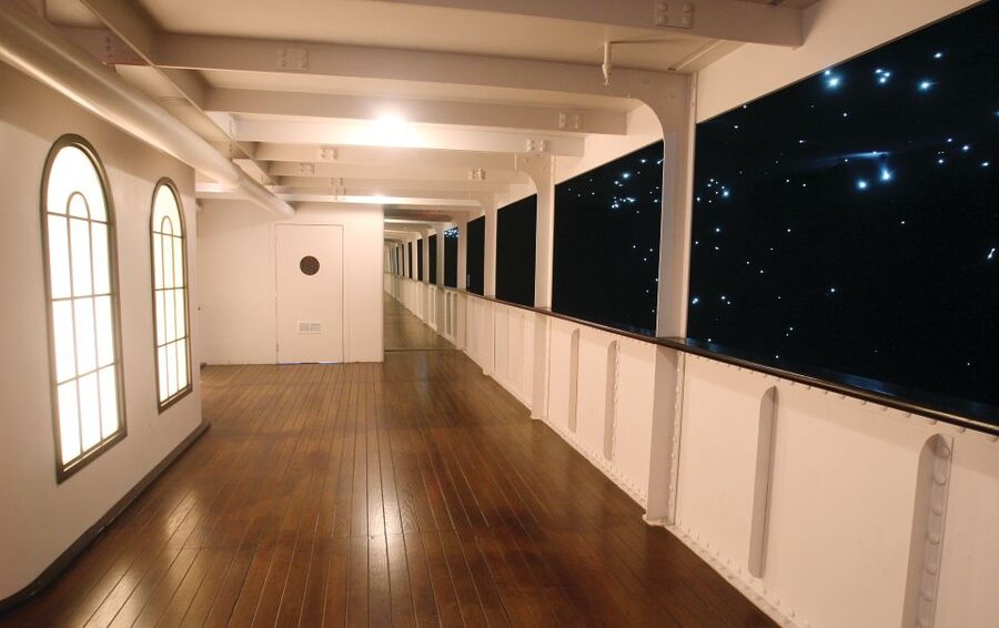 Las Vegas: Titanic Artifact Exhibition at the Luxor Hotel - Starting with a passenger instead of a ticket stub