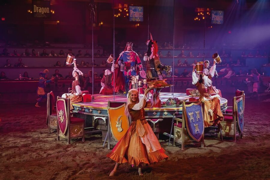 Las Vegas: Tournament of Kings Show at Excalibur - Should You Book This Excalibur Show?