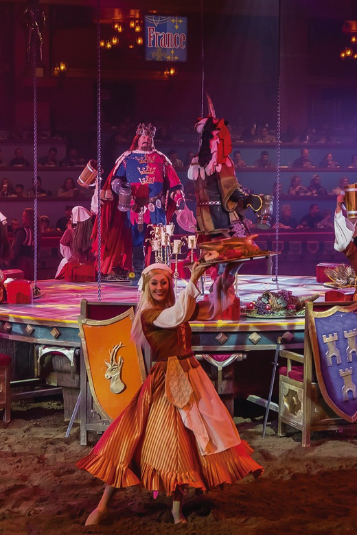 Las Vegas: Tournament of Kings Show at Excalibur - King Arthur, Maidens, and the Court Jester