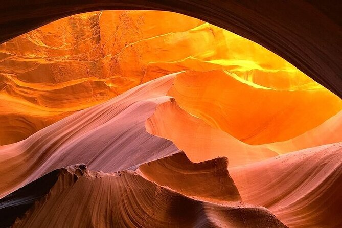 Las Vegas：Upper Antelope Canyon, Horseshoe Bend with Lunch - The drive, group size, and guide service