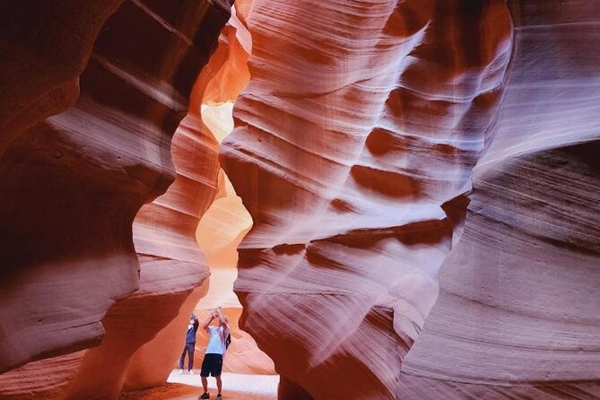 Las Vegas：Upper Antelope Canyon, Horseshoe Bend with Lunch - Inside Antelope Canyon with a Navajo guide