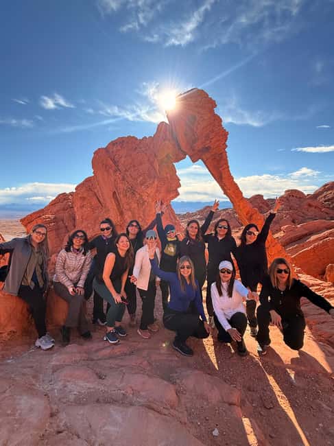 Las Vegas: Valley of Fire and Red Rock Canyon Day Trip - Red Rock Canyon in a short visit