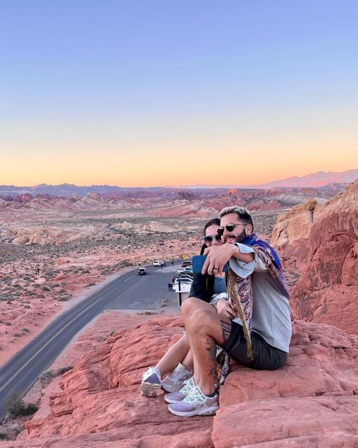 Las Vegas: Valley of Fire Sunset Tour with Hotel Transfers - Sunset is the closing scene, not the whole tour