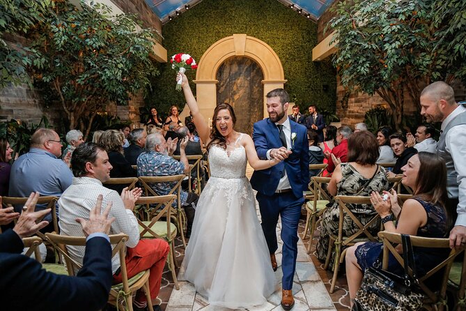 Las Vegas Vow Renewal Package - Who Will Like This Las Vegas Ceremony