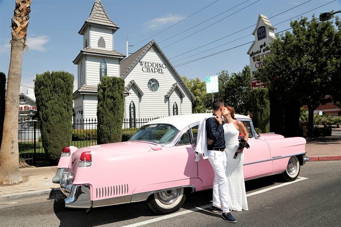 Las Vegas Wedding at A Special Memory Wedding Chapel - A one-hour wedding built for convenience