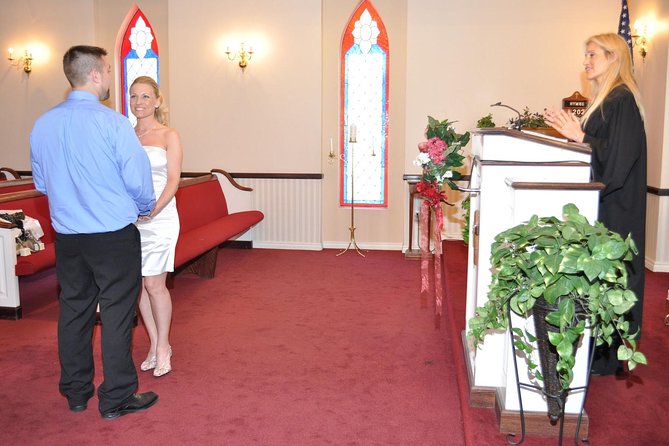 Las Vegas Wedding at A Special Memory Wedding Chapel - The Strip photo tour is a separate choice