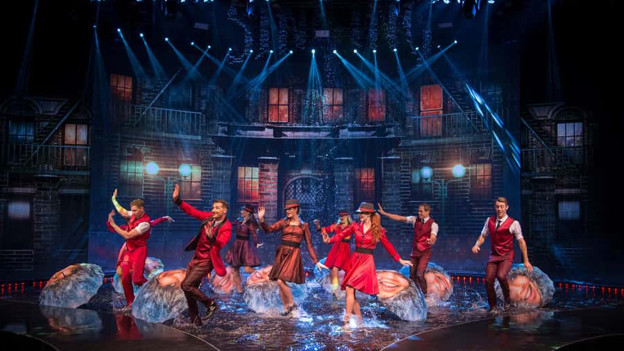 Las Vegas: WOW - The Vegas Spectacular at Rio Hotel & Casino - What happens during the 90 minutes