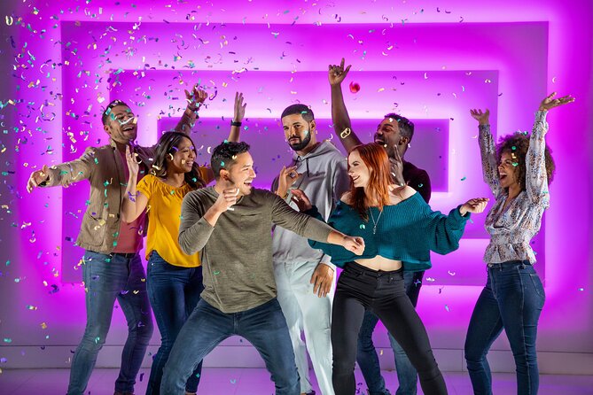 Madame Tussauds, Hop On Hop Off Bus & High Roller Combo Ticket - The High Roller from 2pm to 5pm