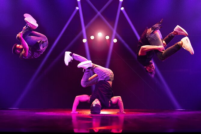 Magic Mike Live Las Vegas at SAHARA Las Vegas - Audience interaction without pressure