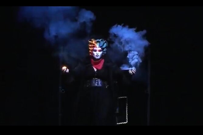 Masters of Magic Show at Las Vegas Magic Theater - Audience participation without a giant stage