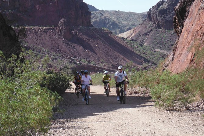 Mountain Bike Historical Tunnel Trail to Hoover Dam from Las Vegas - What the $207 price gets you