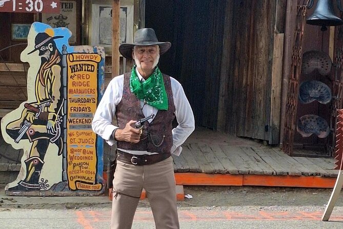 Oatman Old West Town: Route 66, Museum & Black Mountain Drive - A first stop at the Historic Route 66 Museum