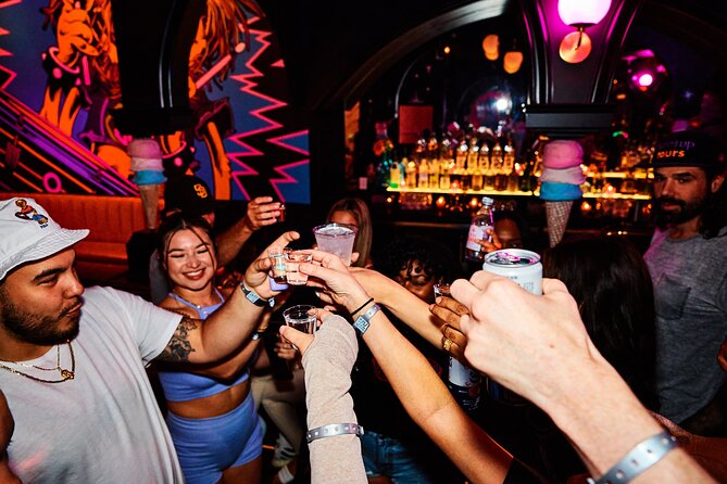 Old Vegas Fremont Barcrawl - Walking, timing, and group size