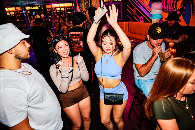 Old Vegas Fremont Barcrawl - What the drink specials really mean