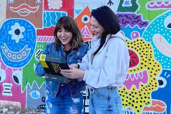 Outdoor Escape Room in Las Vegas - Downtown - How the Kingston treasure hunt begins