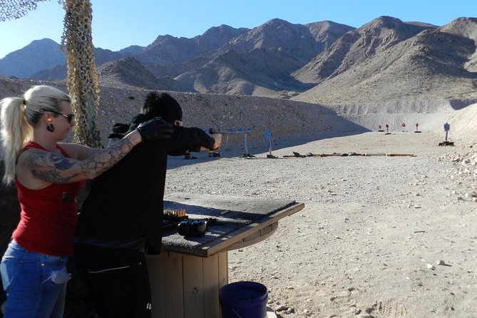 Outdoor Shooting Range Experience in Las Vegas - Starting safely with a professional instructor